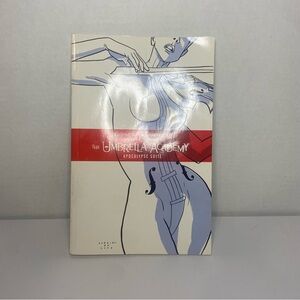 The Umbrella Academy Volume 1: Apocalypse Suite Paperback Gerard Way